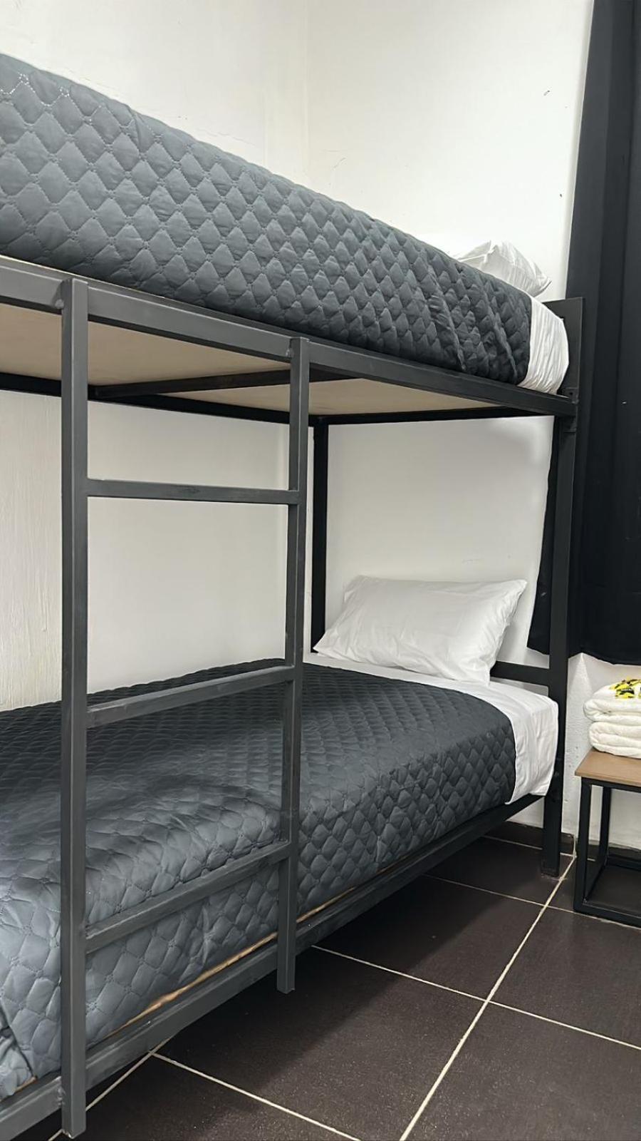 Check Inn Hostal Aeropuerto Gdl Las Pintas Exterior photo